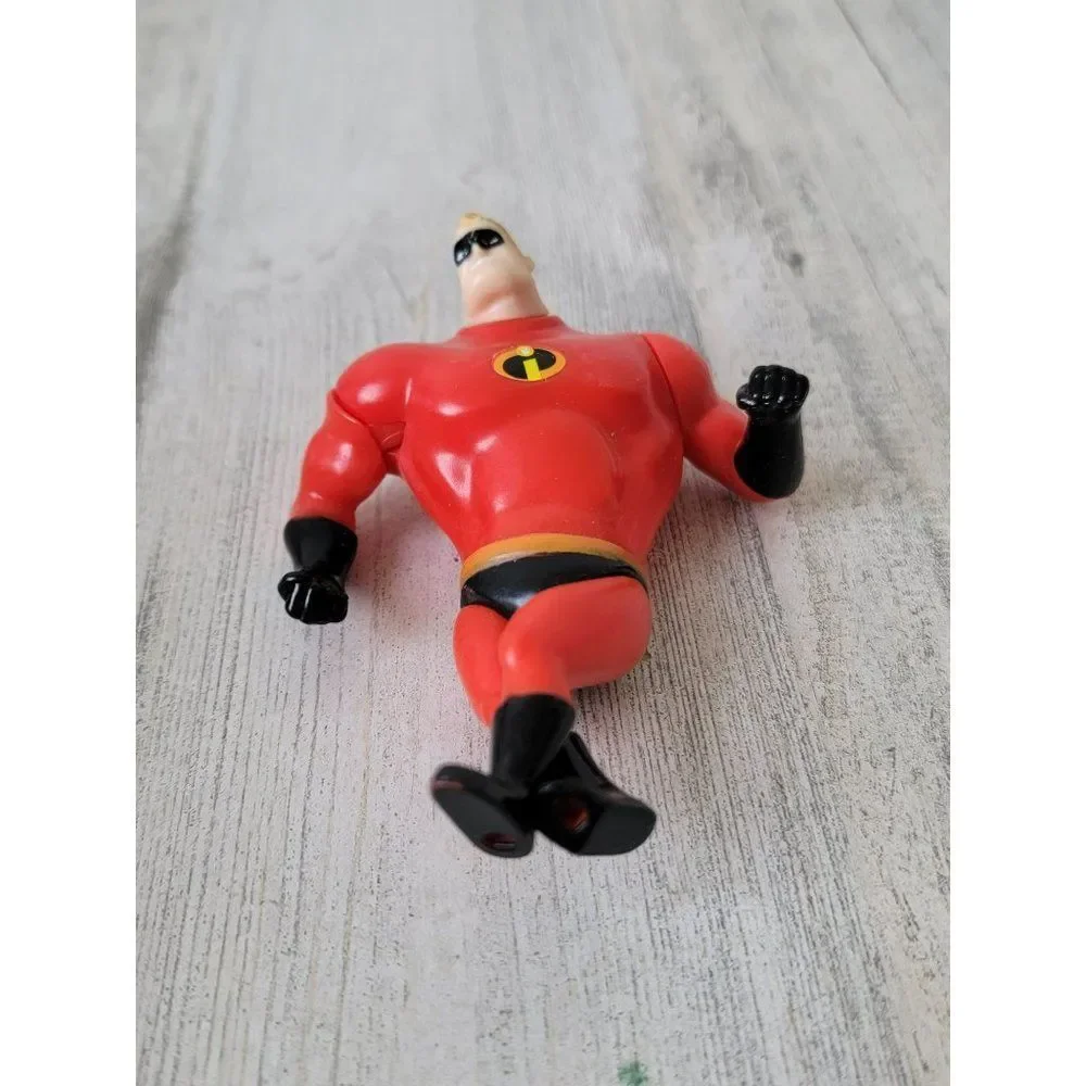 Mr Incredible superhero‎ McDonald's red toy figure